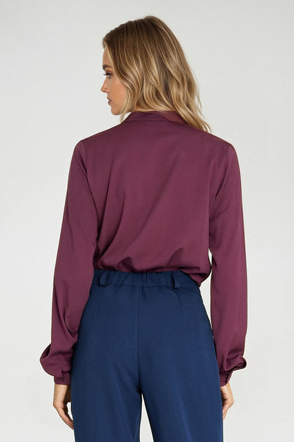 Close-up detail of Nife long sleeve blouse for women, showcasing the breathable viscose fabric and elegant collar design, ideal for stylish outfits.