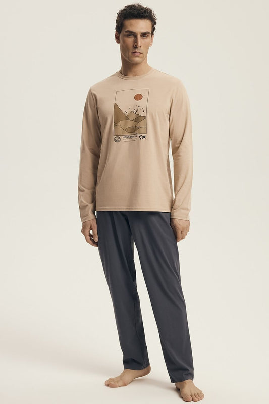 Luxury Henderson men's pajamas set with modern design, featuring long-sleeved shirt and relaxed-fit long pants, ideal for comfort while sleeping or relaxing at home.