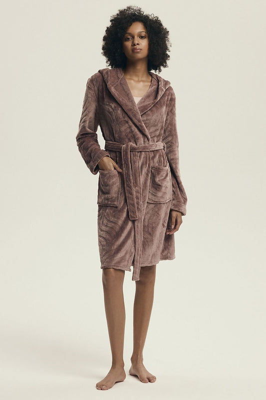 Luxurious Henderson women's hooded bathrobe in soft polyester, featuring knee-length design, practical pockets, and feminine embossed pattern, perfect for relaxing at home.
