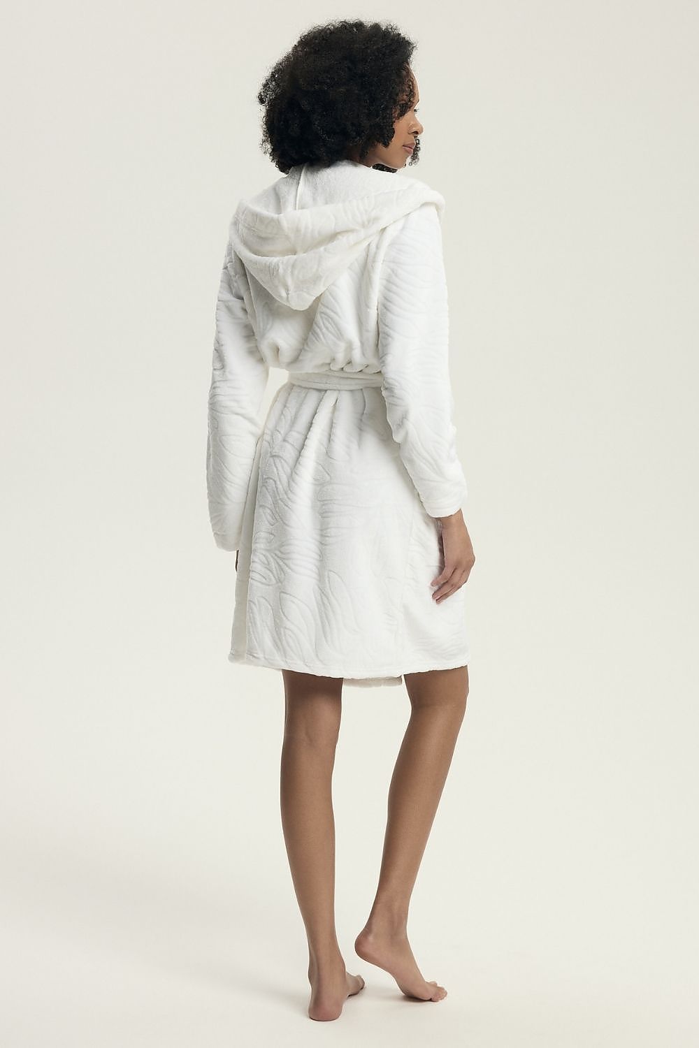 Elegant Henderson women's bathrobe showcasing a feminine design, made from 100% polyester, perfect for lounging at home, with adjustable waist tie and above-the-knee length.