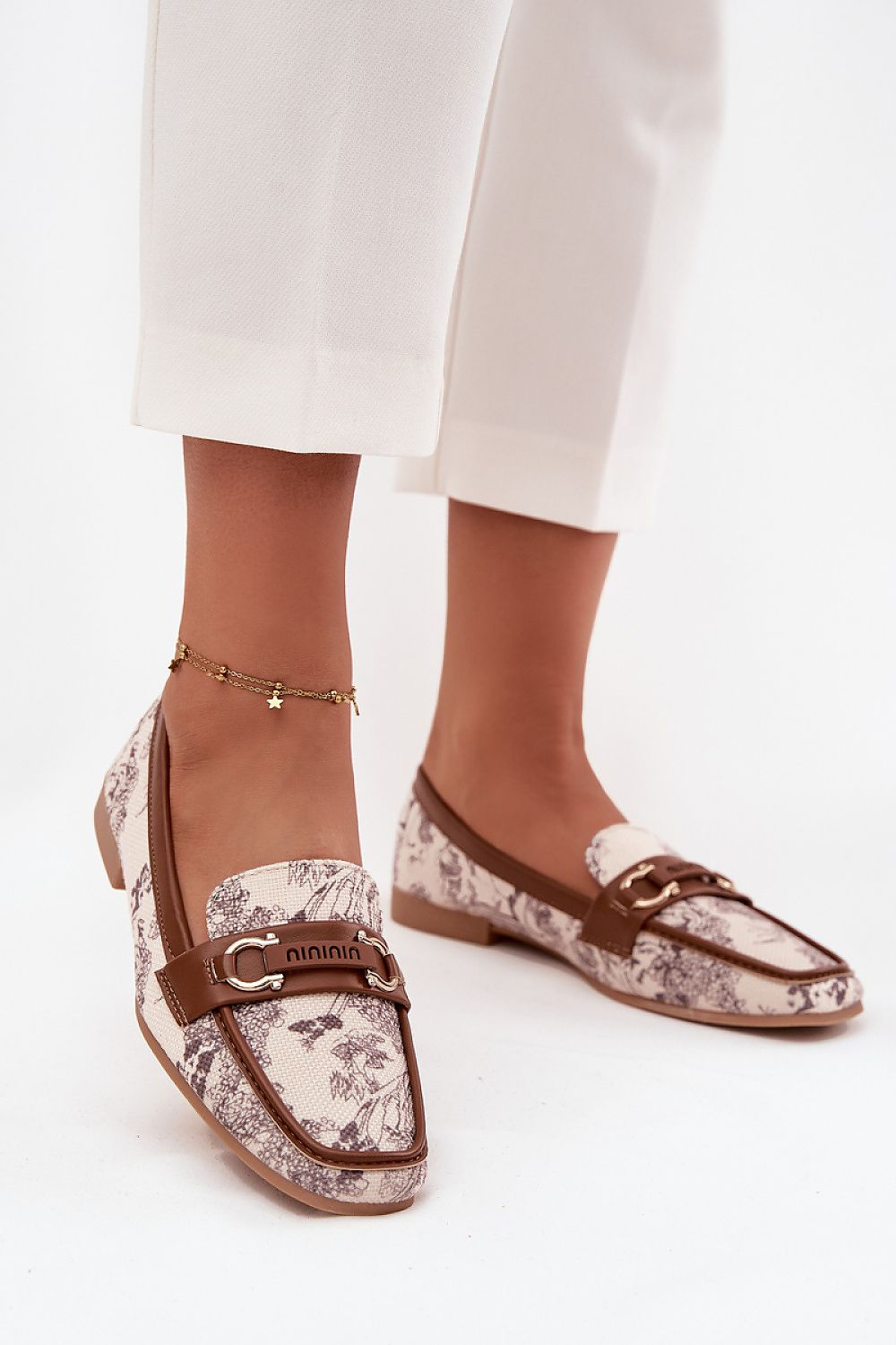 Elegant women's loafers in eco-leather by Step in Style, featuring a flat heel and rounded toes for ultimate comfort and sophistication, available in sizes EU 36-41.