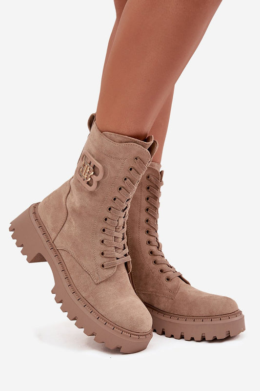 Elegant Urban Workery Boots by Step in Style featuring a sophisticated design with zipper and lacing, insulated for comfort, available in sizes EU 36-41.