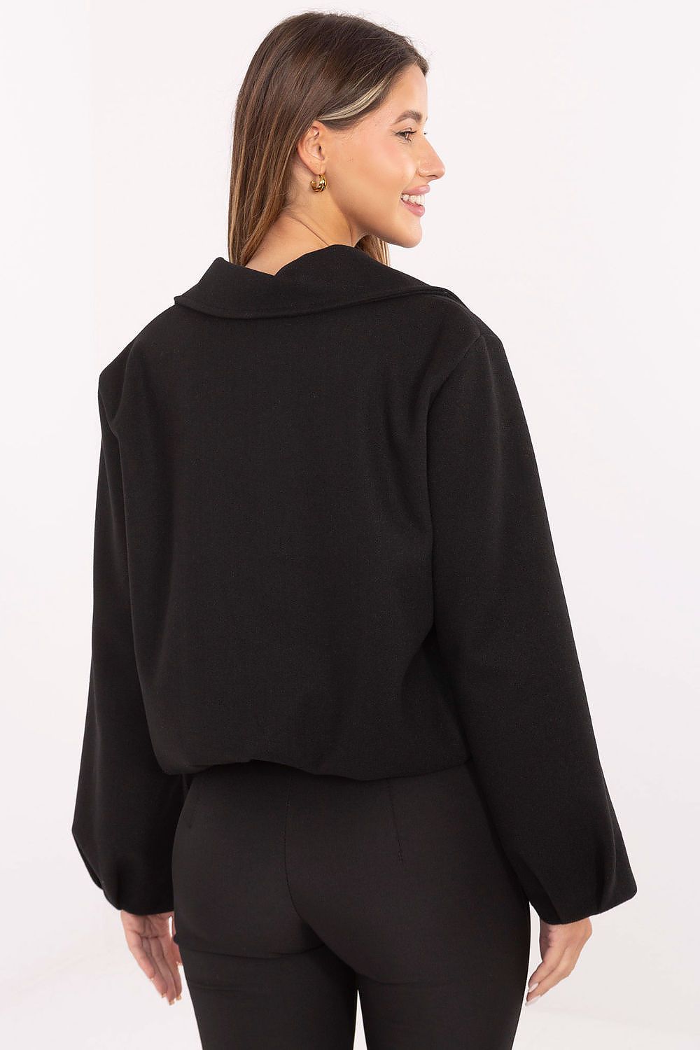 Elegant Rue Paris jacket showcasing a contemporary design with puffy sleeves and smooth pattern, ideal for sophisticated casual wear in transition seasons.