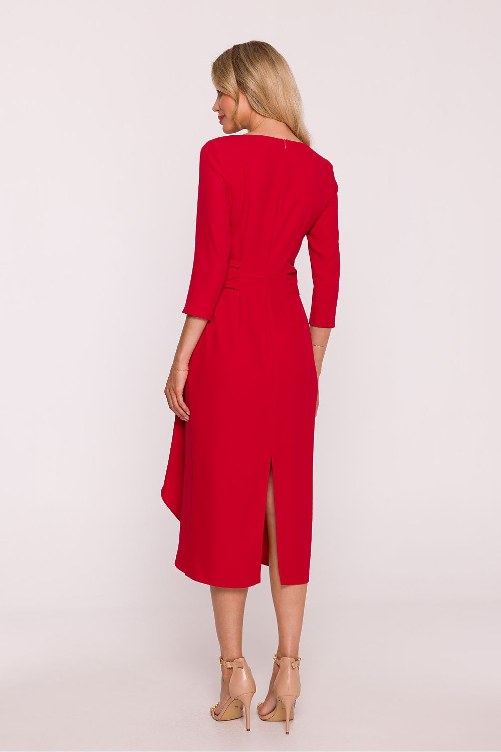 Close-up of the luxurious fabric of the Elegant Frill Cocktail Dress by Stylove, showcasing its smooth texture and delicate shine.