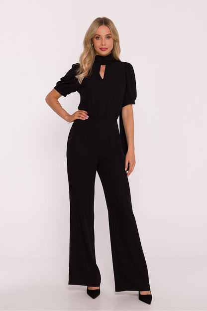 Back view of the Stylove women's suit showcasing the concealed zipper detail for a perfect fit.