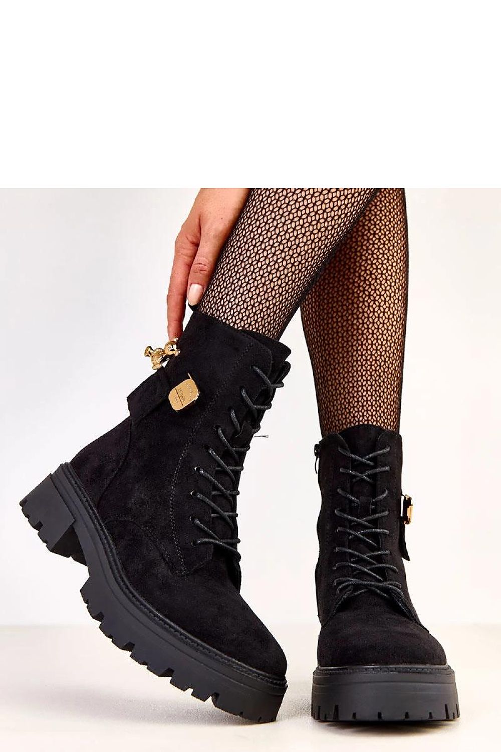 Elegant women's work boots in suede-like eco leather by Solea, featuring a 5.5 cm heel, insulated comfort, and a round toe design.