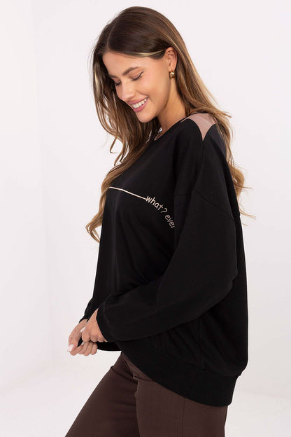 Stylish round neckline oversized sweatshirt for women by Relevance, crafted from a luxurious cotton-polyester blend for ultimate comfort.