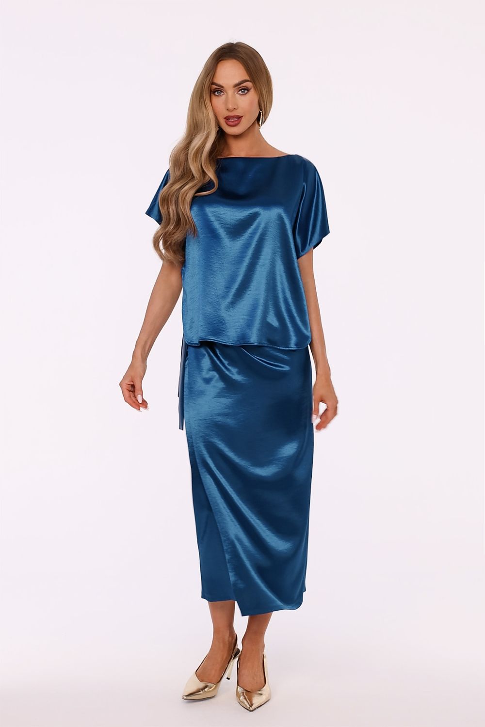 Stylish flat lay of the Moe satin midi dress, showcasing its elegant design and versatile size options, ideal for parties and gatherings.