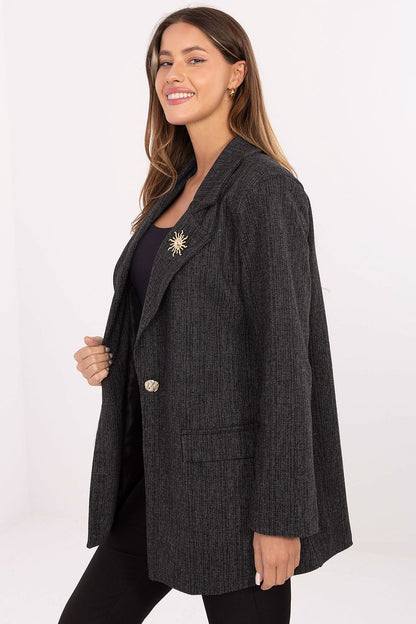 Luxury women's blazer jacket by Italy Moda in classic cut, showcasing elegant long sleeves and a stylish brooch for a sophisticated look.