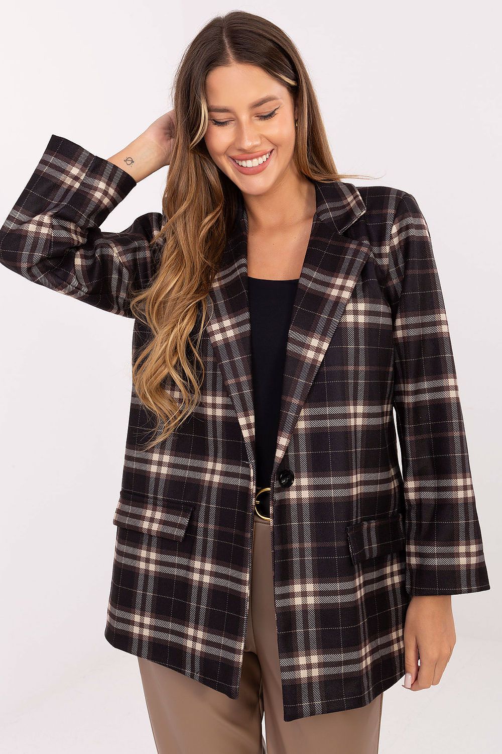 Italy Moda Women's Checkered Blazer in EU Size 0 featuring elegant shoulder pads, crafted from a luxurious blend of viscose and polyester for ultimate comfort and style, perfect for enhancing your casual yet sophisticated wardrobe.