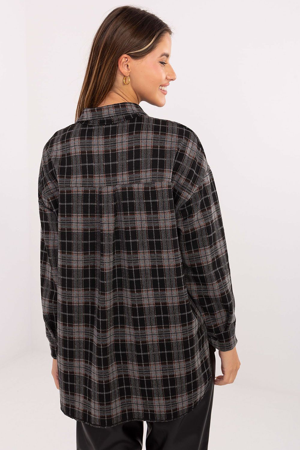 Female model wearing Italy Moda's luxurious long sleeve checkered flannel shirt, demonstrating its versatile styling for both work and casual occasions.