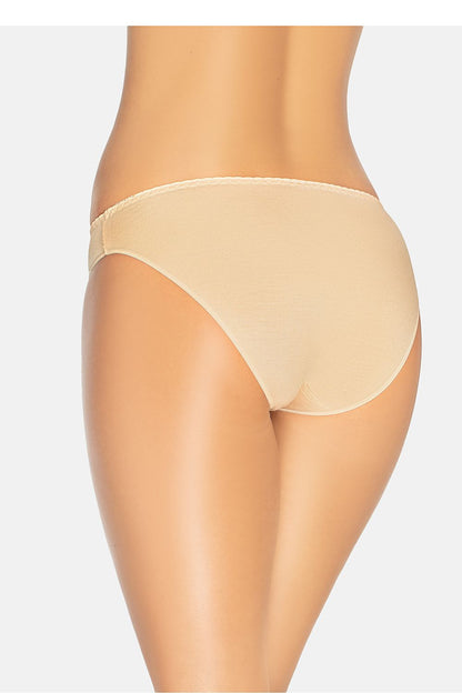 Elegant and comfortable women's bamboo panties from Teyli, expertly crafted to reduce visibility and enhance shape.
