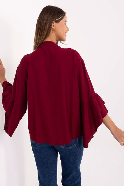 Elegant long sleeve viscose shirt with frills and decorative jabot by Rue Paris, showcasing a classic yet modern style perfect for women who appreciate luxury fashion.