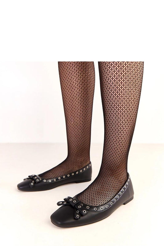 Elegant eco-leather ballet flats for women featuring a chic square toe and delicate bow, by Solea.