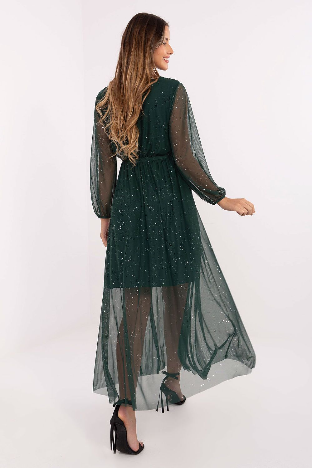 Sophisticated Italy Moda long dress with a glimmering fabric, accentuating the waist with a tie and perfect for evening events, exuding elegance and charm.