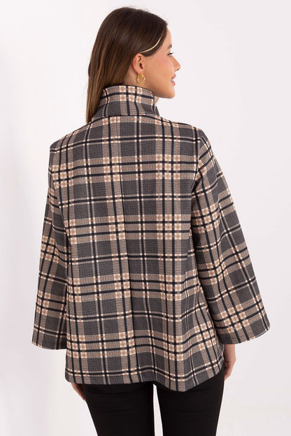 Versatile women's checked coat by Italy Moda featuring slip pockets and a flattering silhouette, ideal for urban and refined outfits in cooler weather.