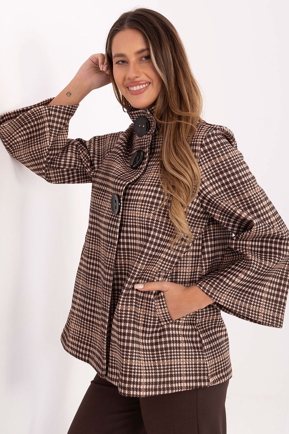 Elegant checkered women's coat by Italy Moda, featuring a stylish design and made from high-quality polyester blend, perfect for winter outfits.