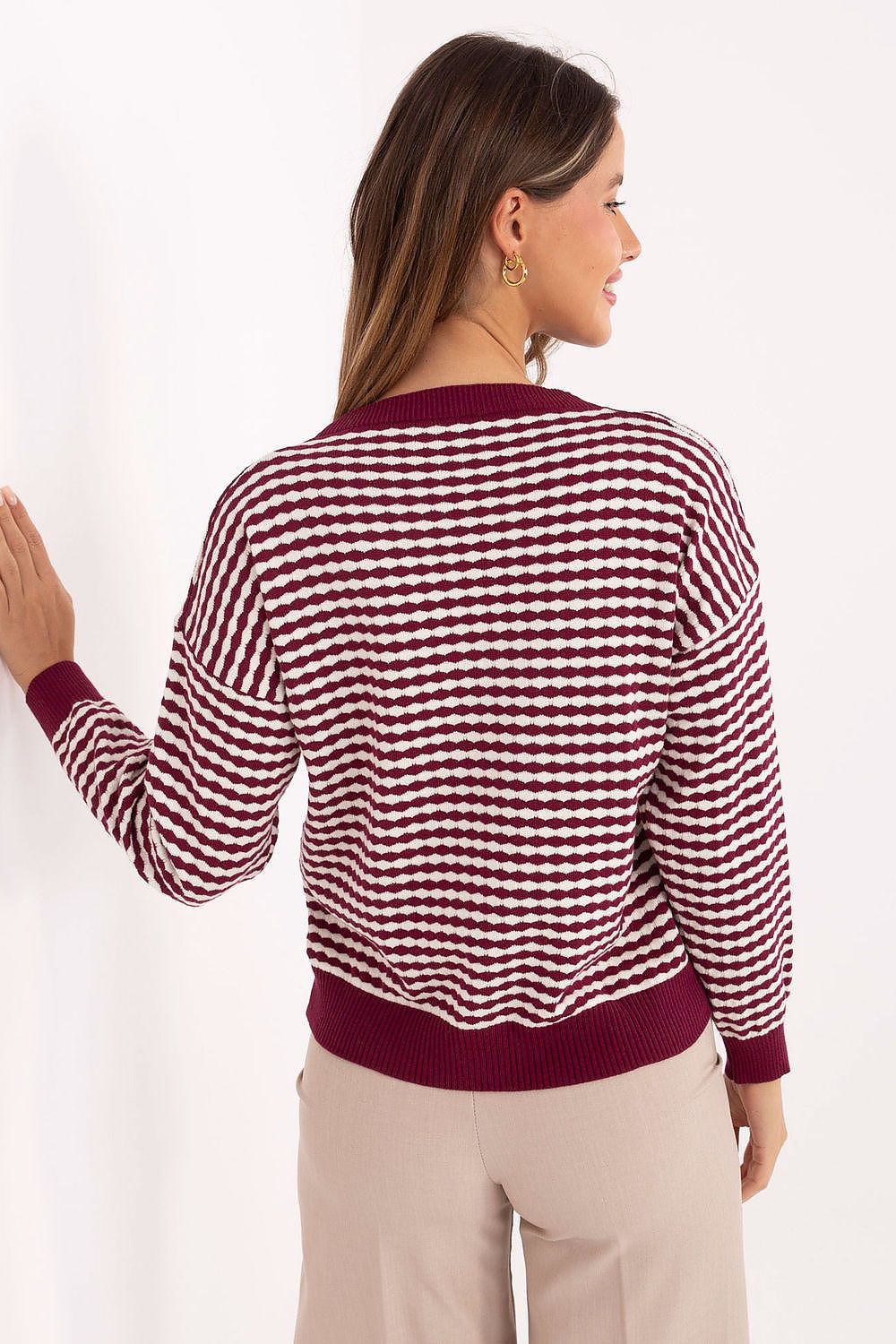 Stylish and luxurious women's striped sweater from Factory Price, featuring a flattering round neckline and crafted from a durable viscose, polyamide, and PBT blend.