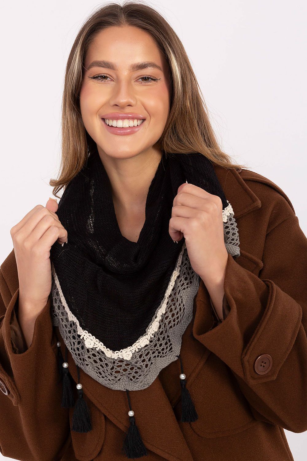 Stylish 52cm x 152cm viscose neckerchief scarf from AT, designed with romantic lace and pearl embellishments, ideal for both casual and formal occasions.
