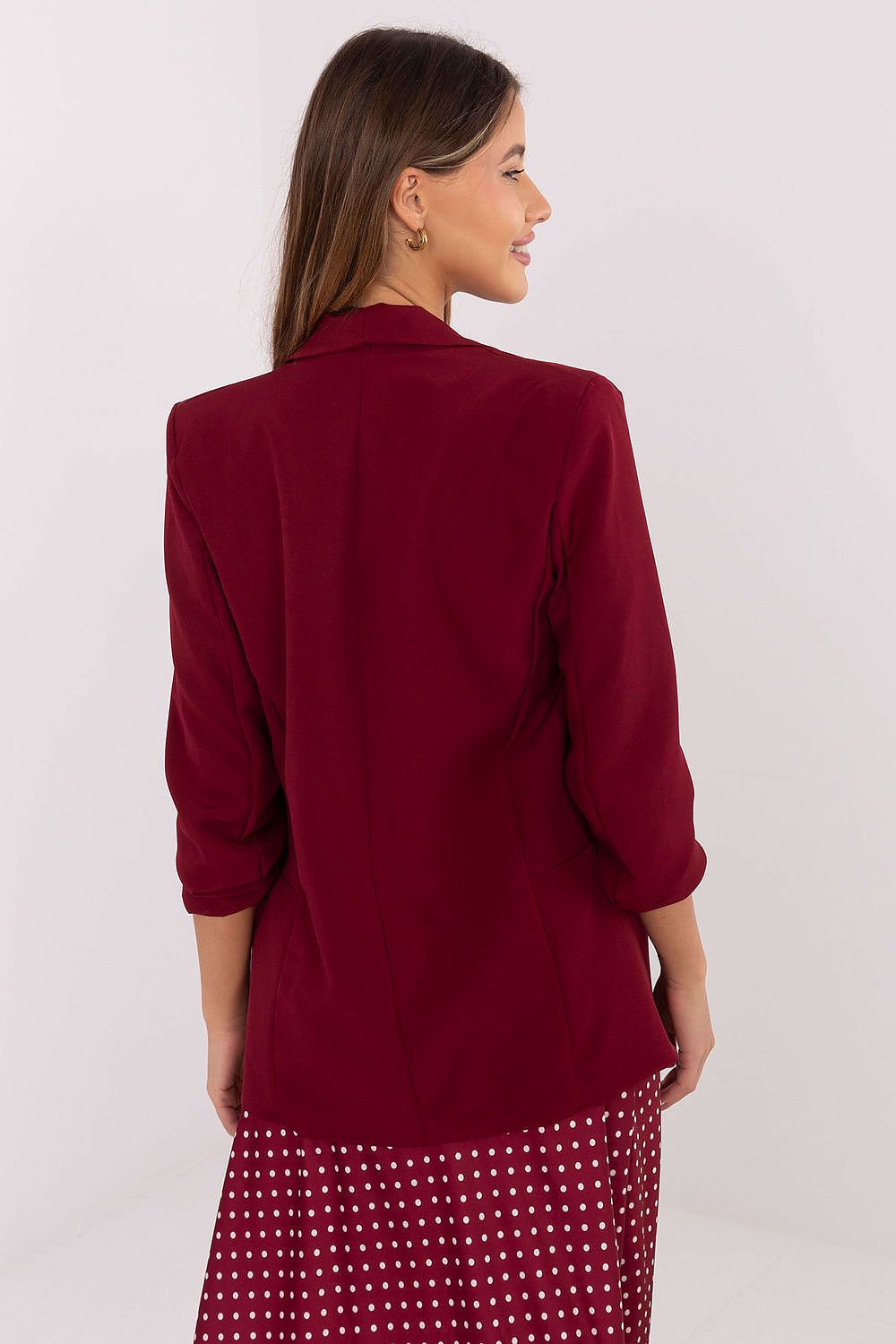 Stylish open blazer by Rue Paris in EU S/M | US S/M, showcasing a modern design perfect for enhancing any outfit for both casual and professional settings.