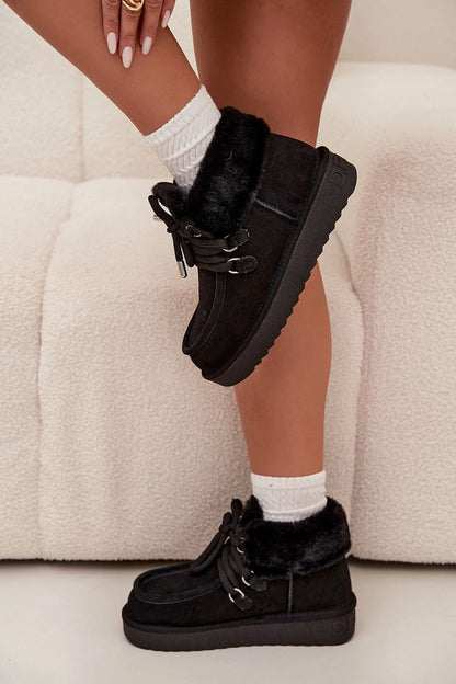 High-quality suede Women's D.Franklin snow boots with plush fur interior, ensuring style and warmth this winter, by Step in style.