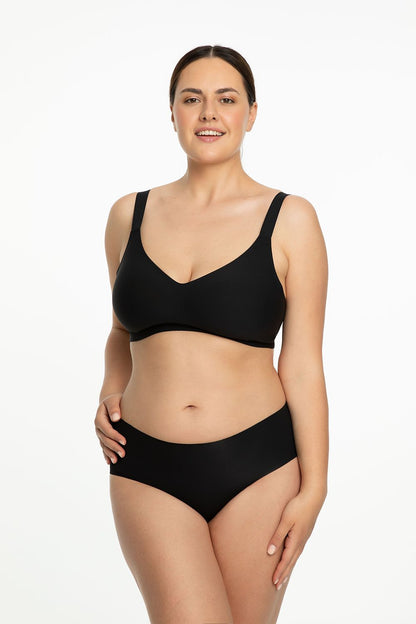 Adjustable back strap feature of the Julimex Soft Comfort Bra, designed for personalised fit and ultimate comfort, embodying minimalist elegance.