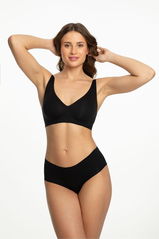 Julimex Soft Classic Underwire Bra featuring luxurious padded cups and adjustable straps, ideal for everyday comfort.