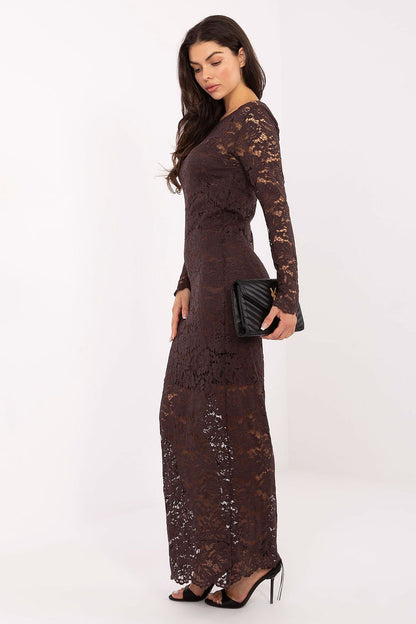 Back view of the Rue Paris Lace Maxi Dress, demonstrating its seamless design and timeless elegance.