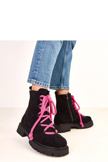 Luxury Solea ankle boots in various sizes EU 36-41, displaying a 15 cm high cut that accentuates the ankle for a sophisticated look.