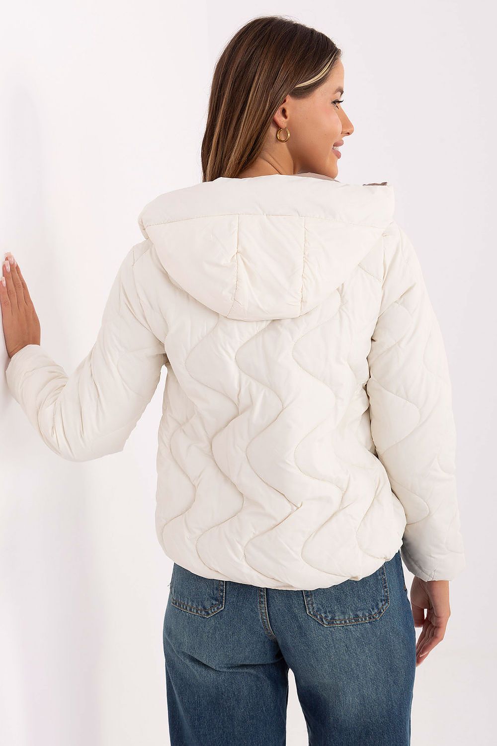 Sophisticated Women's Quilted Jacket featuring a Modern Short Cut by MBM - Enhances Silhouette Elegantly
