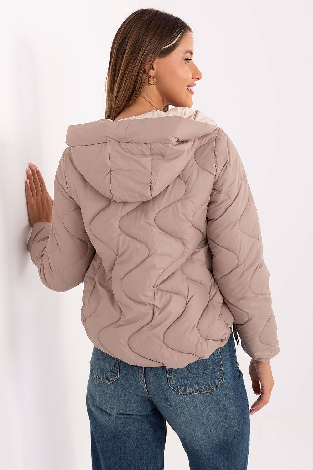 Stylishly designed MBM women's jacket with a cosy hood, ideal for layering in changing weather, available in sizes M to XXL for the perfect fit.