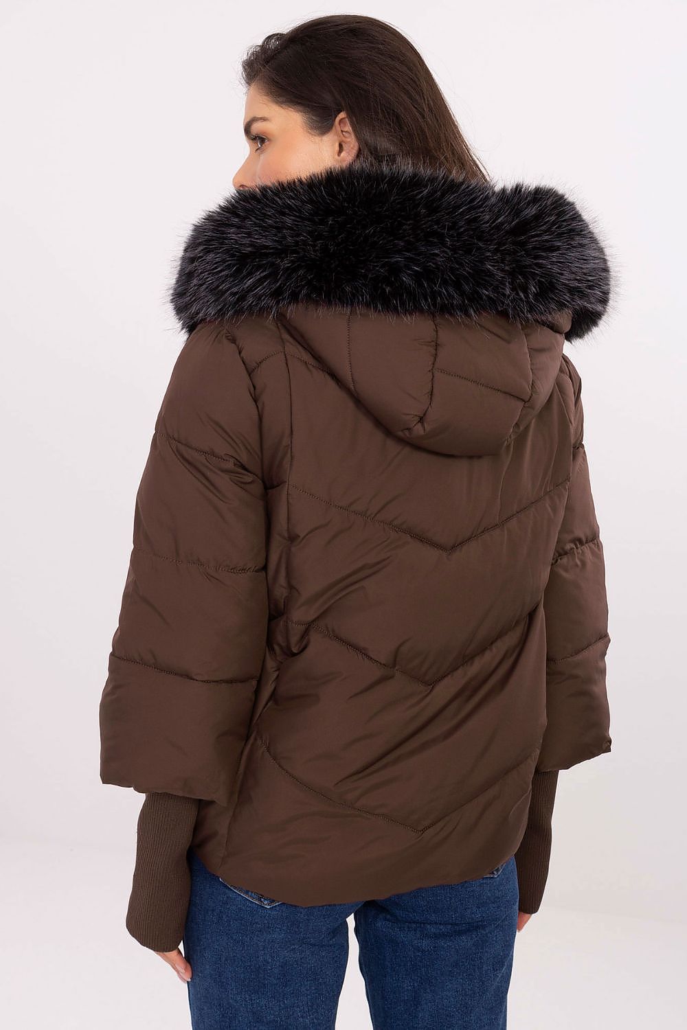 MBM Women's Quilted Down Jacket with Detachable Hood, showcasing luxury style and warmth, ideal for autumn and winter.