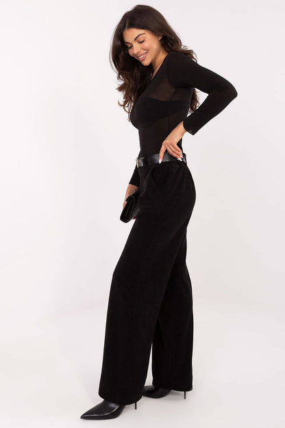 Detail view of the high waistband and side pockets of Women's Wide Leg Corduroy Trousers by Italy Moda, epitomizing chic elegance and functionality.