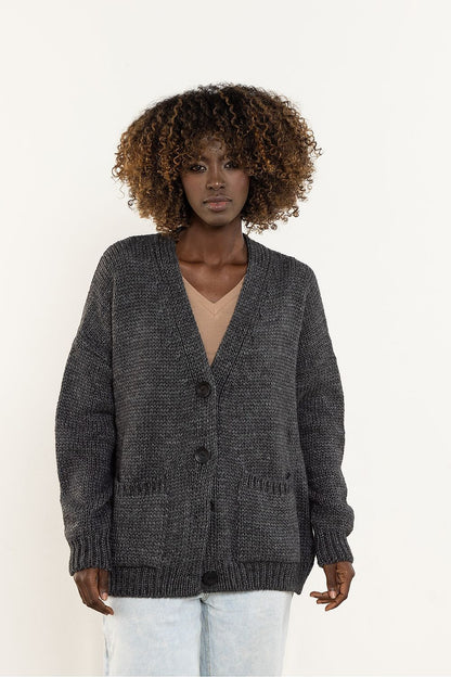 Chic wool blend cardigan for women by awama, designed with a flattering V-neck and practical pockets.