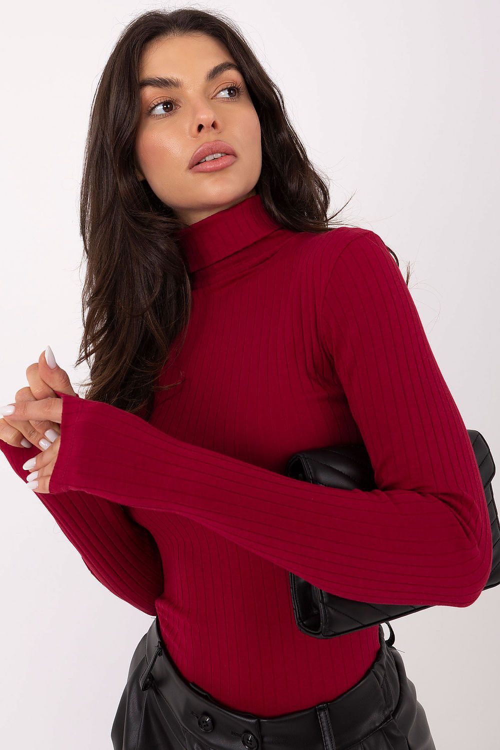 Elegant ribbed turtleneck sweater by Rue Paris in soft cotton, available in classic fit for women.