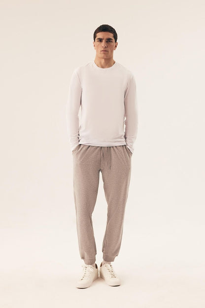 Close-up of Henderson's premium quality fabric used in Men's Long Sleeve Cotton Spandex Undershirt, featuring a blend of cotton and spandex for a luxurious feel.