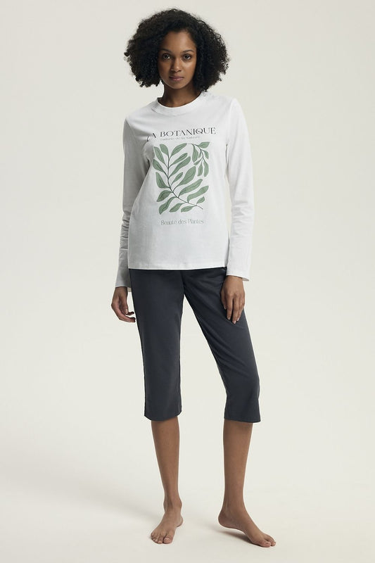 Henderson Women's luxurious cotton pyjamas set featuring stylish long sleeve top and 3/4 slim-fit pants, perfect for elegant comfort during sleep and relaxation.