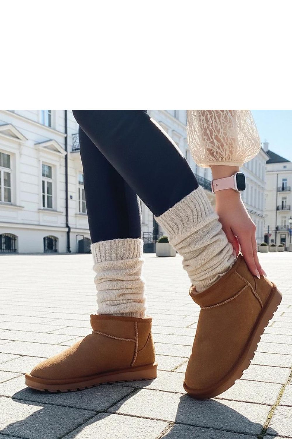 Luxurious Gemre Matilda Women's Suede Leather Snow Boots in Brown, featuring soft fur lining for ultimate warmth.