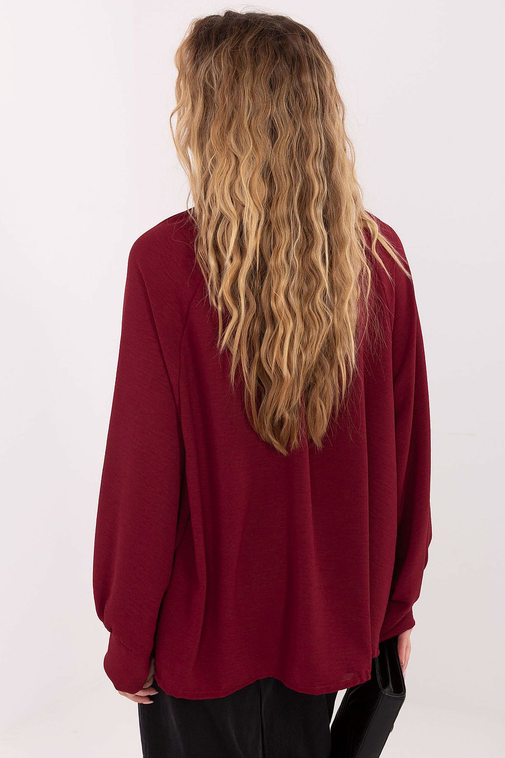 Full view of Italy Moda's elegant viscose blouse, expertly draped, perfect for both casual and formal occasions.