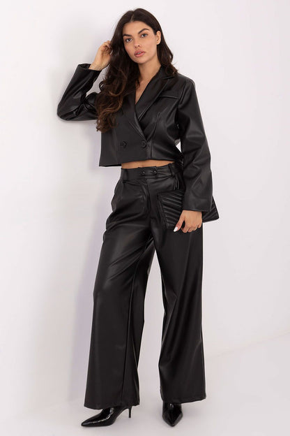 Women’s eco-leather double-breasted blazer with shoulder pads by Italy Moda, showcasing a modern design and elegant casual style, ideal for chic everyday fashion.