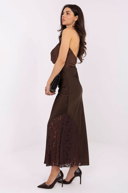 Close-up view of the Lace Insert on the Mermaid-Cut Midi Skirt by Rue Paris, highlighting the intricate design and elegant details perfect for any special occasion.