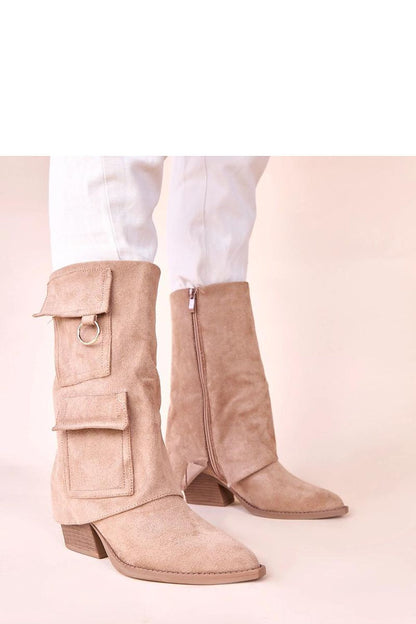 Elegant suede-like ankle boots by Solea featuring a unique folded shaft, 7cm block heel, and a sophisticated design ideal for autumn and winter fashion.