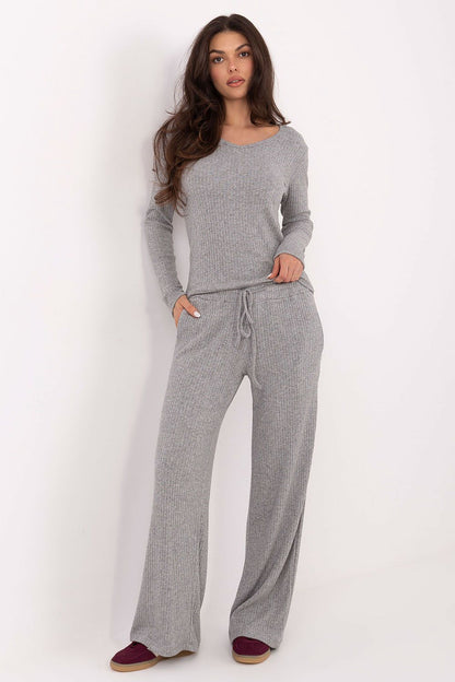 Luxury Women's High-Waist Knit Trousers from Factory Price in a casual setting, perfect for modern elegance.