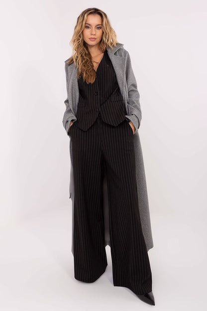 Stylish fit of Rue Paris Women's Wide Leg Palazzo Trousers displayed on a model, accentuating its flattering silhouette and elegant wide-leg design.
