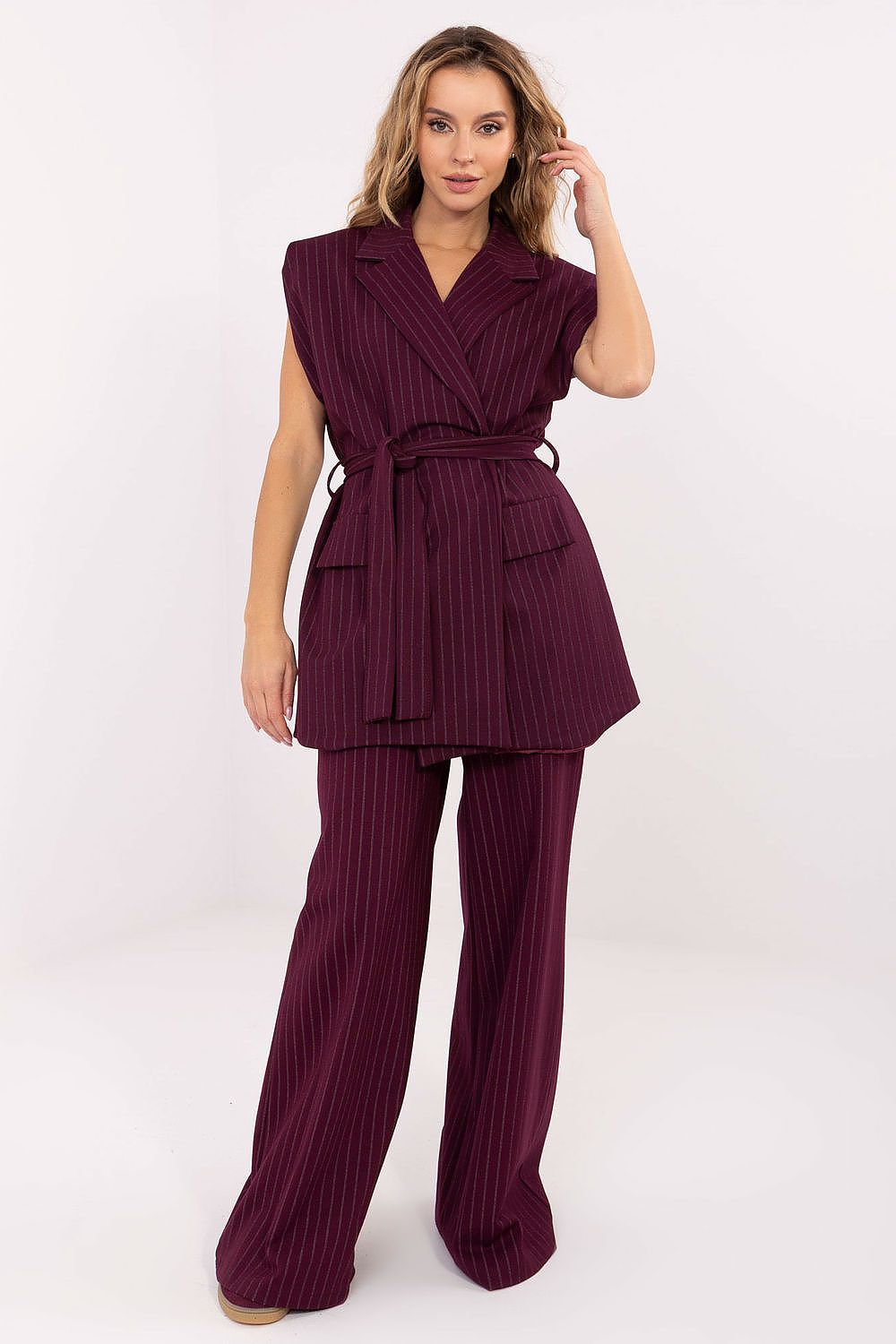 Close-up of the luxurious fabric of Rue Paris' Elegant Striped Women's Gilet Vest, highlighting the sophisticated striped pattern.