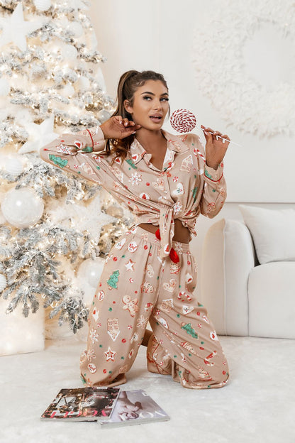 LaBalancia TALLY Elegant Winter Pajama Set featuring a charming holiday tree pattern, designed for luxurious winter evenings.