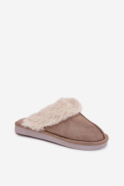 Step in Style eco-friendly suede slippers featuring plush fur lining, designed for ultimate comfort and chic loungewear.