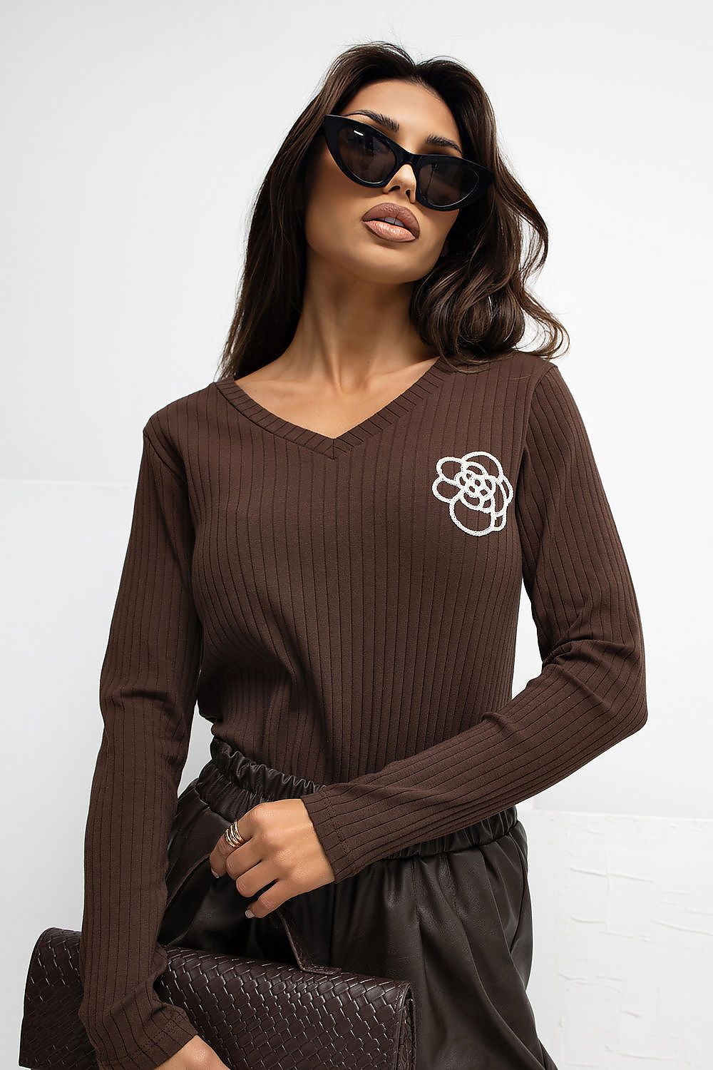 Stylish flat lay of the Rue Paris Elegantly Fitted Cotton Blend Blouse paired with accessories for a sophisticated look.