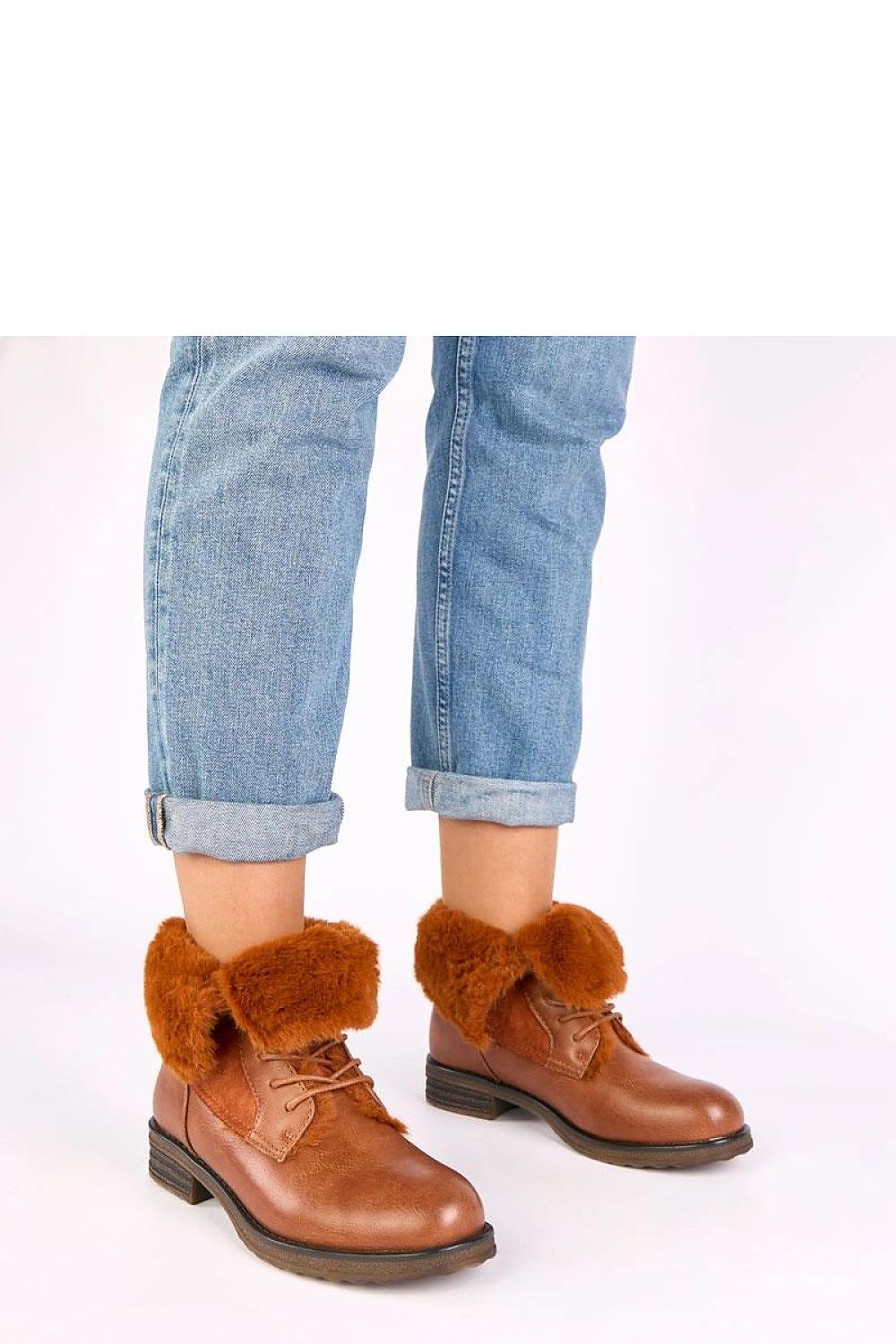 Elegant Solea Luxury Fur-Lined Boots in rich ecological leather, showcasing a stylish design ideal for winter fashion.