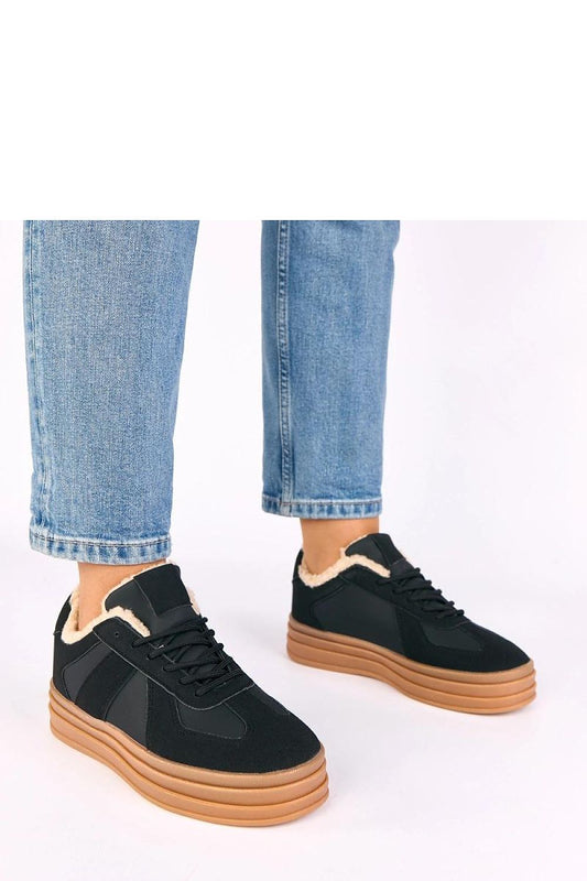 Solea Sport Shoes in luxurious fur lined suede, showcasing stylish comfort and a modern design with a 4cm platform.